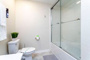 Accessible 3Bd Condo Close to Disney Storey Lake Orlando 208 3180