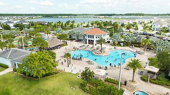 Accessible 3Bd Condo Close to Disney Storey Lake Orlando 208 3180