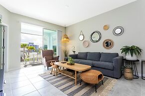 Accessible 3Bd Condo Close to Disney Storey Lake Orlando 208 3180