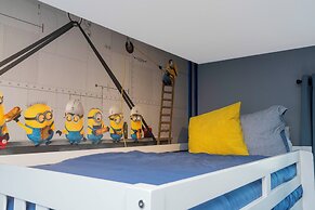 Gorgeous 4 Bd w Pool Close to Disney Storey Lake 2963