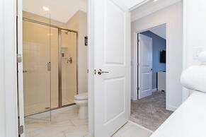 Gorgeous 4 Bd w Pool Close to Disney Storey Lake 2963