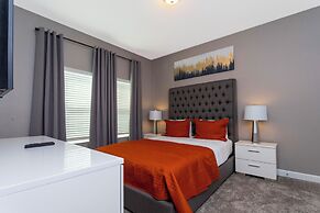 Gorgeous 4 Bd w Pool Close to Disney Storey Lake 2963