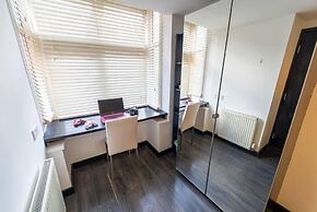 Stunning 1-bed Studio in Birmingham Available