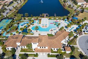 Stunning 5 Bd w Pool Close to Disney Windsor Westside 2015