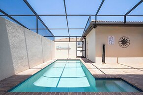 Stunning 5 Bd w Pool Close to Disney Windsor Westside 2015