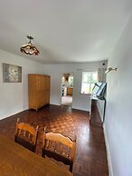 Beautiful 2-bed Apartment