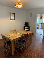 Beautiful 2-bed Apartment