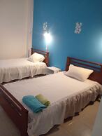 Lovely 4-bed Apartment in Estombar