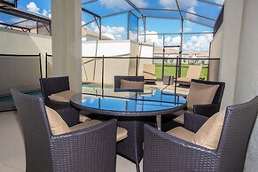 Four Bedroom Storey Lake Resort Close to Disney w Pool 3063