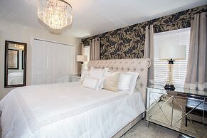 Four Bedroom Storey Lake Resort Close to Disney w Pool 3063