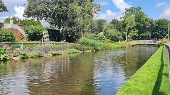 Inviting 1-bed Apartment in Hemel Hempstead