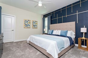 Gorgeous 5Bd Single Family w Pool Storey Lake 2767o