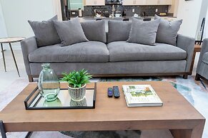 Gorgeous 5Bd Single Family w Pool Storey Lake 2767o