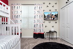 Gorgeous 5Bd Single Family w Pool Storey Lake 2767o