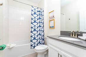 Gorgeous 5Bd Single Family w Pool Storey Lake 2767o