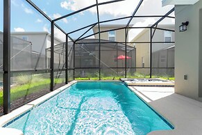 Gorgeous 5Bd Single Family w Pool Storey Lake 2767o