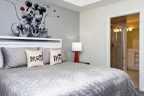 Luxurious 2 Bd Close to Disney Storey Lake 204 3131