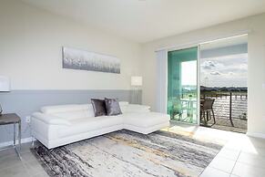 Luxurious 2 Bd Close to Disney Storey Lake 204 3131