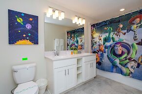 Luxurious 2 Bd Close to Disney Storey Lake 204 3131