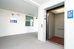 Luxurious 2 Bd Close to Disney Storey Lake 204 3131