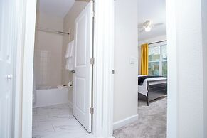 Gorgeous 5 Bd Home Close to Disney Storey Lake Resort 2734