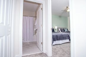 Gorgeous 5 Bd Home Close to Disney Storey Lake Resort 2734