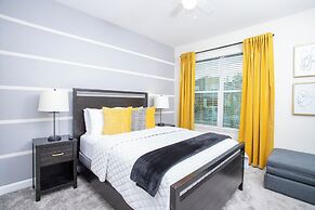 Gorgeous 5 Bd Home Close to Disney Storey Lake Resort 2734