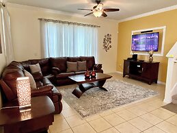 Family Friendly 3 Bedroom Close to Disney in Orlando Area 3099