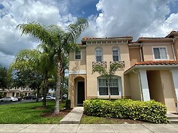 Family Friendly 3 Bedroom Close to Disney in Orlando Area 3099