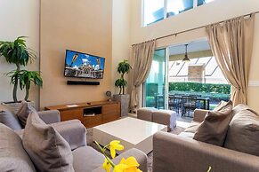 Gorgeous 4 Bd Close to Disney Magic Village 3114