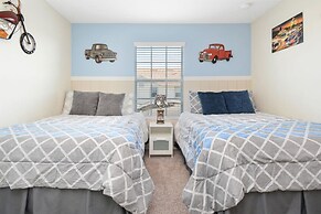 Storey Lake 4 Bedrooms Near Disney Orlando FL 3079