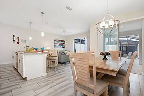 Storey Lake 4 Bedrooms Near Disney Orlando FL 3079