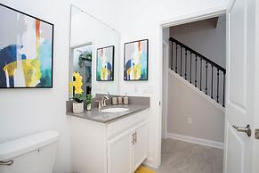 Gorgeous 4Bd w Pool Close to Disney Storey Lake 4289