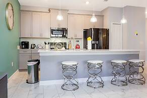 Stunning 4 Bd Close to Disney w Pool Storey Lake Resort 4369