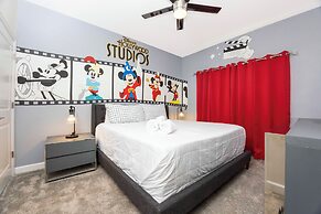 Stunning 4 Bd Close to Disney w Pool Storey Lake Resort 4369