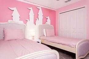 Stunning 4 Bd Close to Disney w Pool Storey Lake Resort 4369