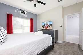 Stunning 4 Bd Close to Disney w Pool Storey Lake Resort 4369