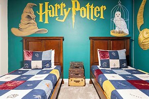 Stunning 4 Bd Close to Disney w Pool Storey Lake Resort 4369