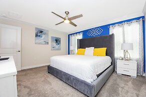 Stunning 4 Bd Close to Disney w Pool Storey Lake Resort 4369