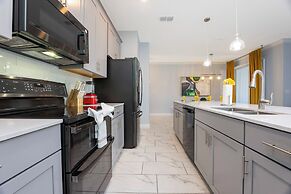 Stunning 4 Bd Close to Disney w Pool Storey Lake Resort 4369