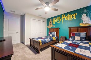 Stunning 4 Bd Close to Disney w Pool Storey Lake Resort 4369