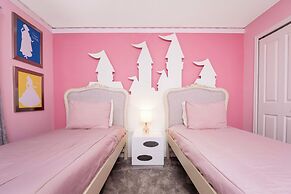 Stunning 4 Bd Close to Disney w Pool Storey Lake Resort 4369