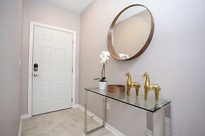 Gorgeous Two Bedroom Apt Close to Disney 306 4721 Storey Lake Resort