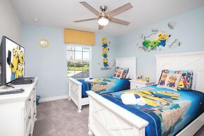 Ravishing Four Bd w Pool Close to Disney 4947