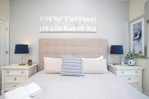 Ravishing Four Bd w Pool Close to Disney 4947