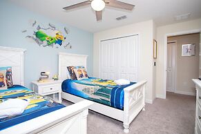 Ravishing Four Bd w Pool Close to Disney 4947