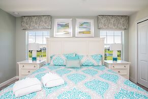 Ravishing Four Bd w Pool Close to Disney 4947