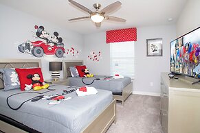 Ravishing Four Bd w Pool Close to Disney 4947