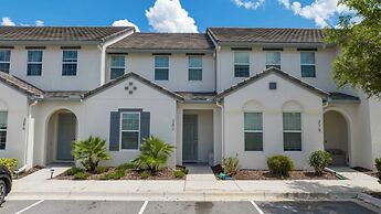 3Bd Sleeps10 w Pool Close to Disney Festival 282