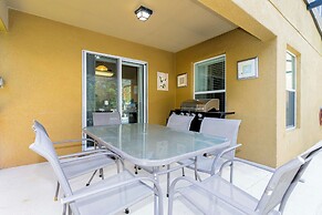 Wonderful Single-family 4 Bd w Pool Close to Disney Veranda Palms 2654